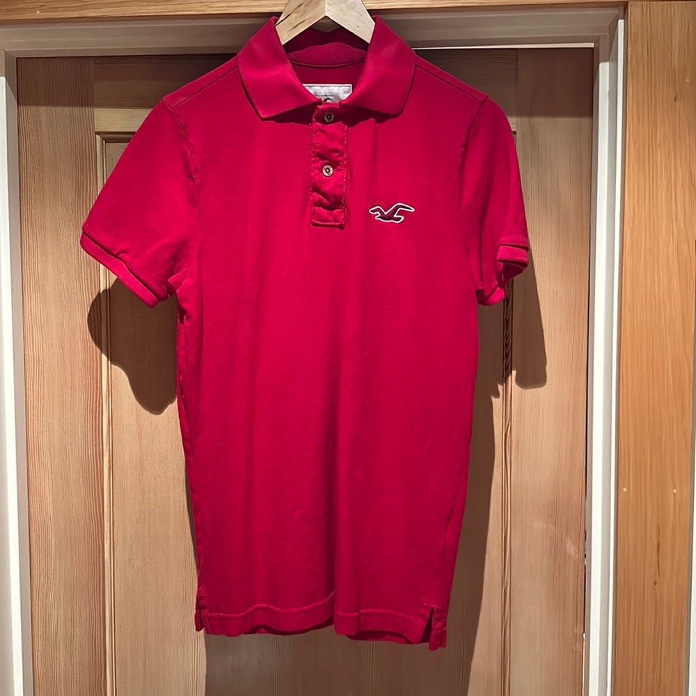 Hollister Men’s Medium Red Polo Shirt